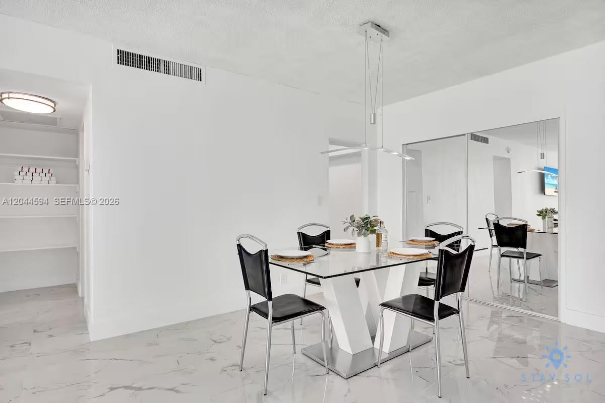 Photo of 3901 Ocean Dr  #6Y, Hollywood, Florida, 33019 - 