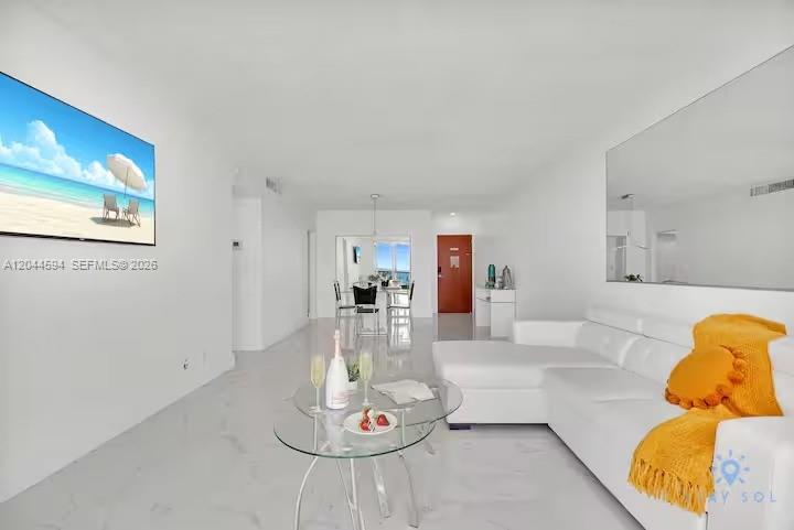 Photo of 3901 Ocean Dr  #6Y, Hollywood, Florida, 33019 - 