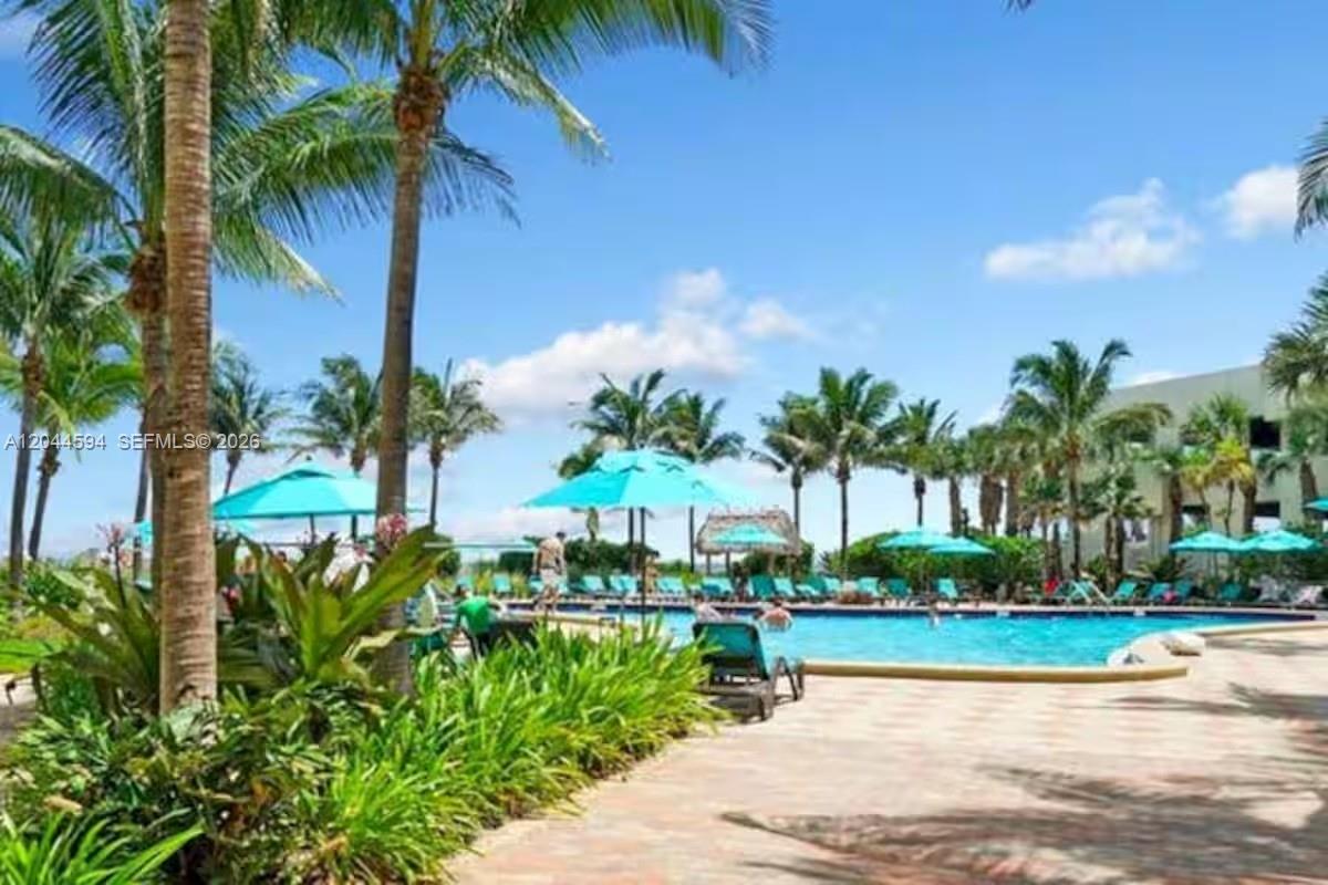 Photo of 3901 Ocean Dr  #6Y, Hollywood, Florida, 33019 - 