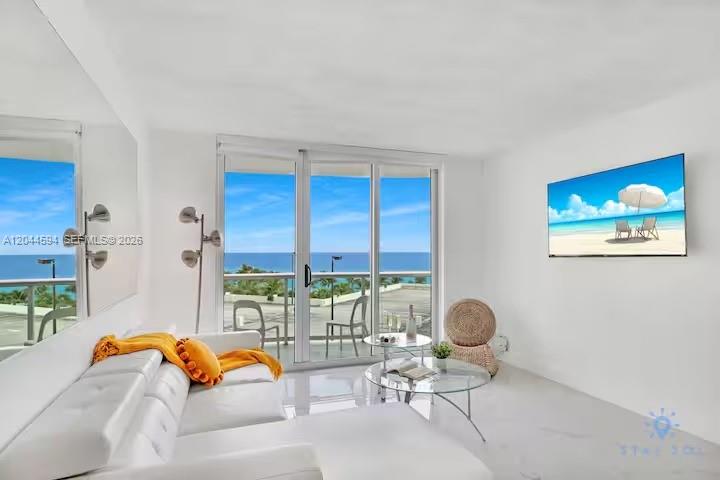 Photo of 3901 Ocean Dr  #6Y, Hollywood, Florida, 33019 - 