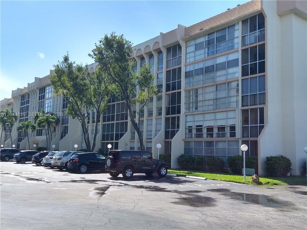 Photo of 601 Three Islands Blvd  #517, Hallandale Beach, Florida, 33009 - 