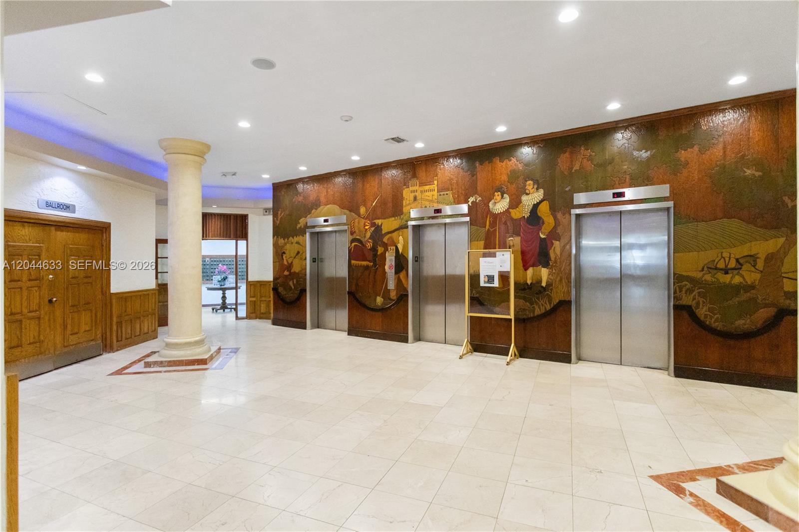 Photo of 3725 Ocean Dr  #1117, Hollywood, Florida, 33019 - 