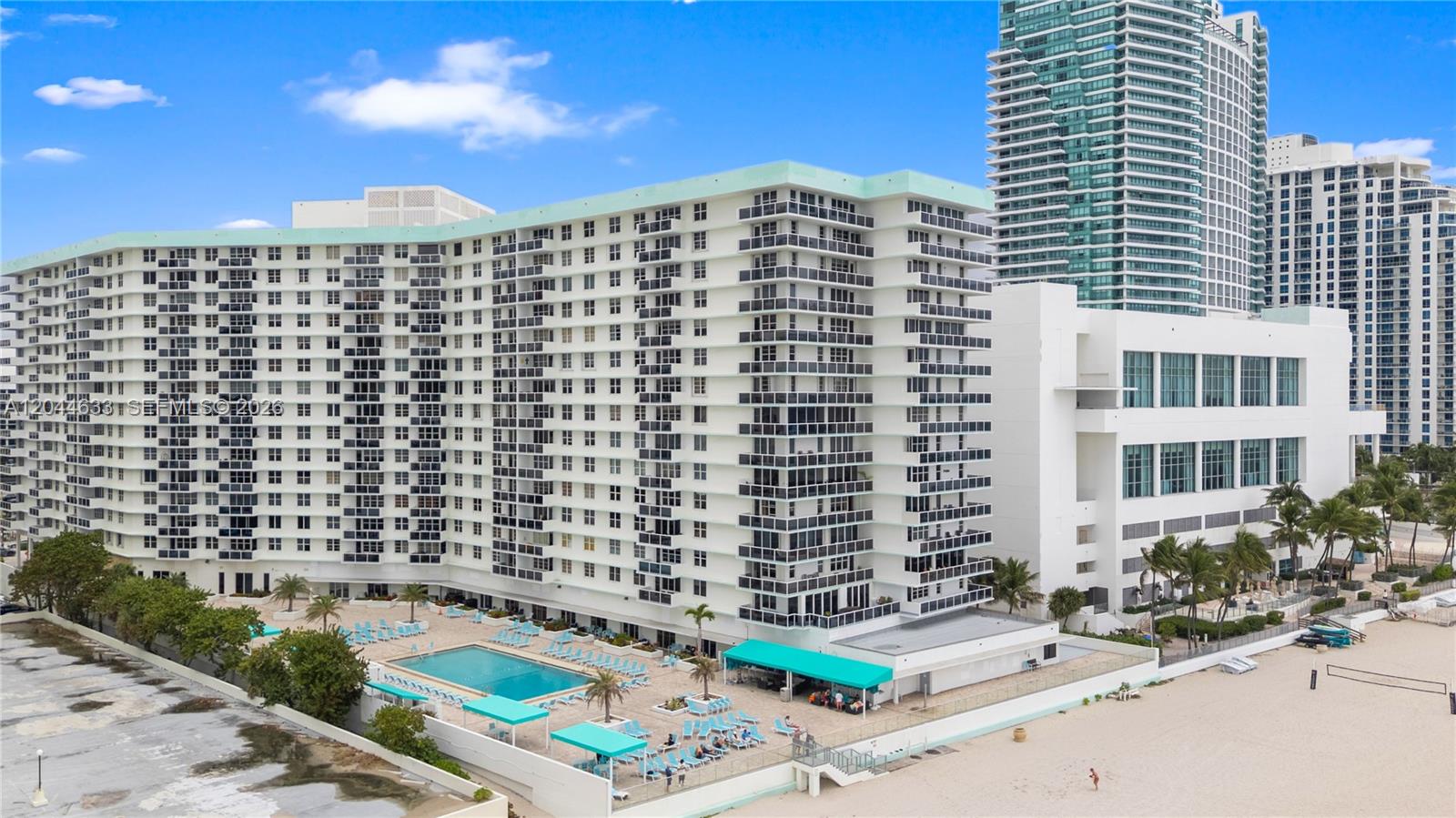 Photo of 3725 Ocean Dr  #1117, Hollywood, Florida, 33019 - 