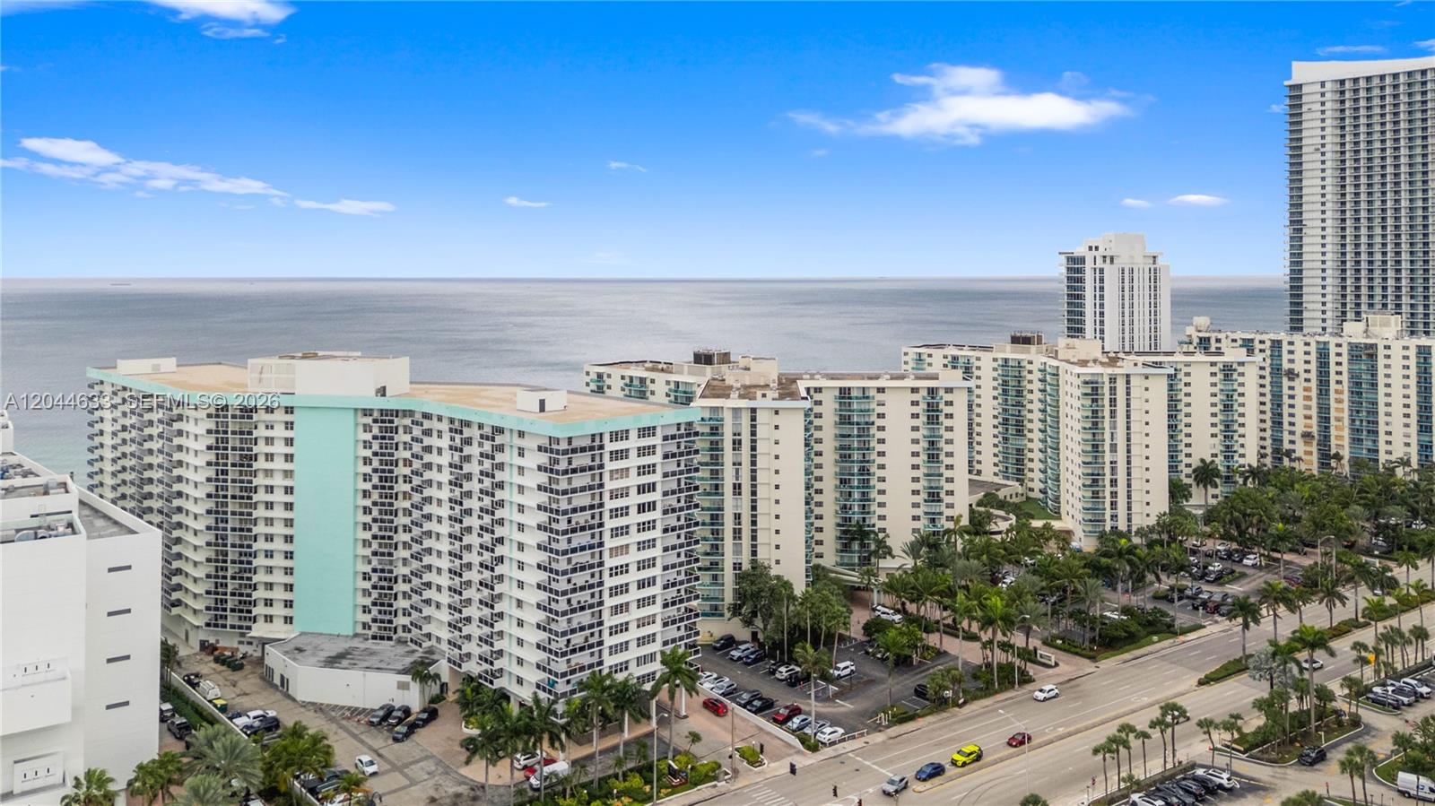 Photo of 3725 Ocean Dr  #1117, Hollywood, Florida, 33019 - 