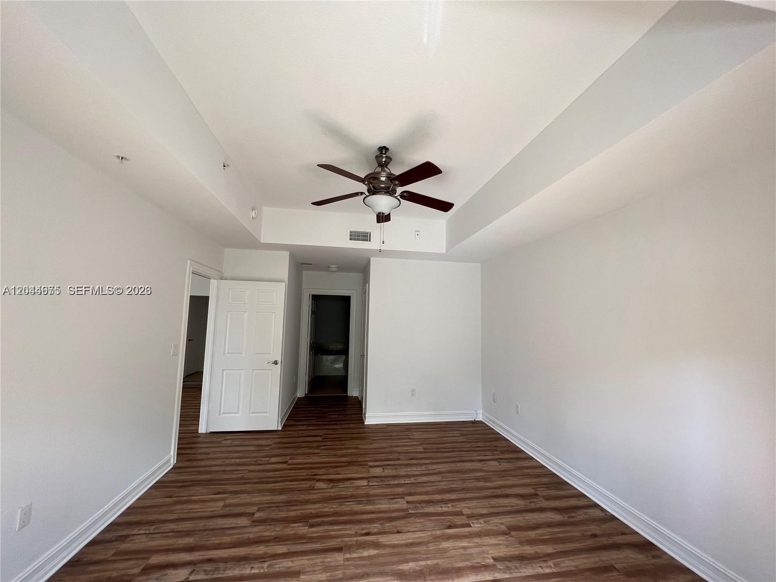 Photo of 3001 185th St  #129, Aventura, Florida, 33180 - 