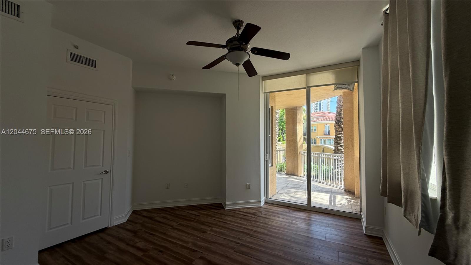 Photo of 3001 185th St #129, Aventura, Florida, 33180 -