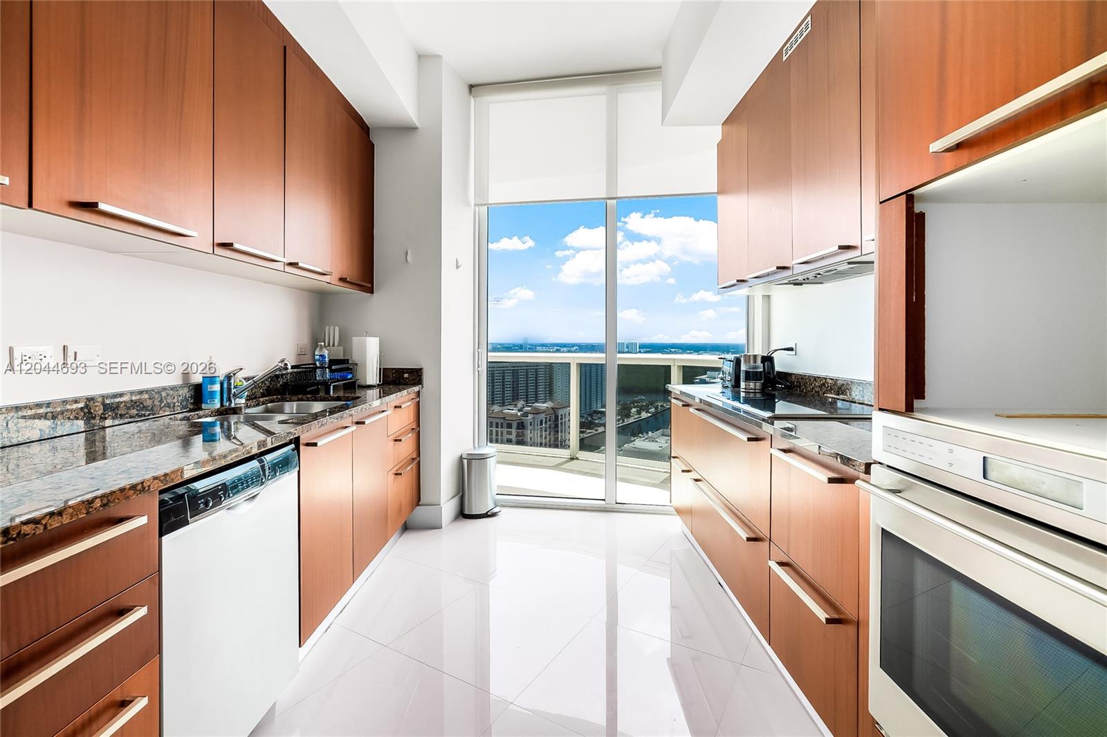 2605 2 / 2 1435 sq. ft. $ 2026-06-29 0 Photo