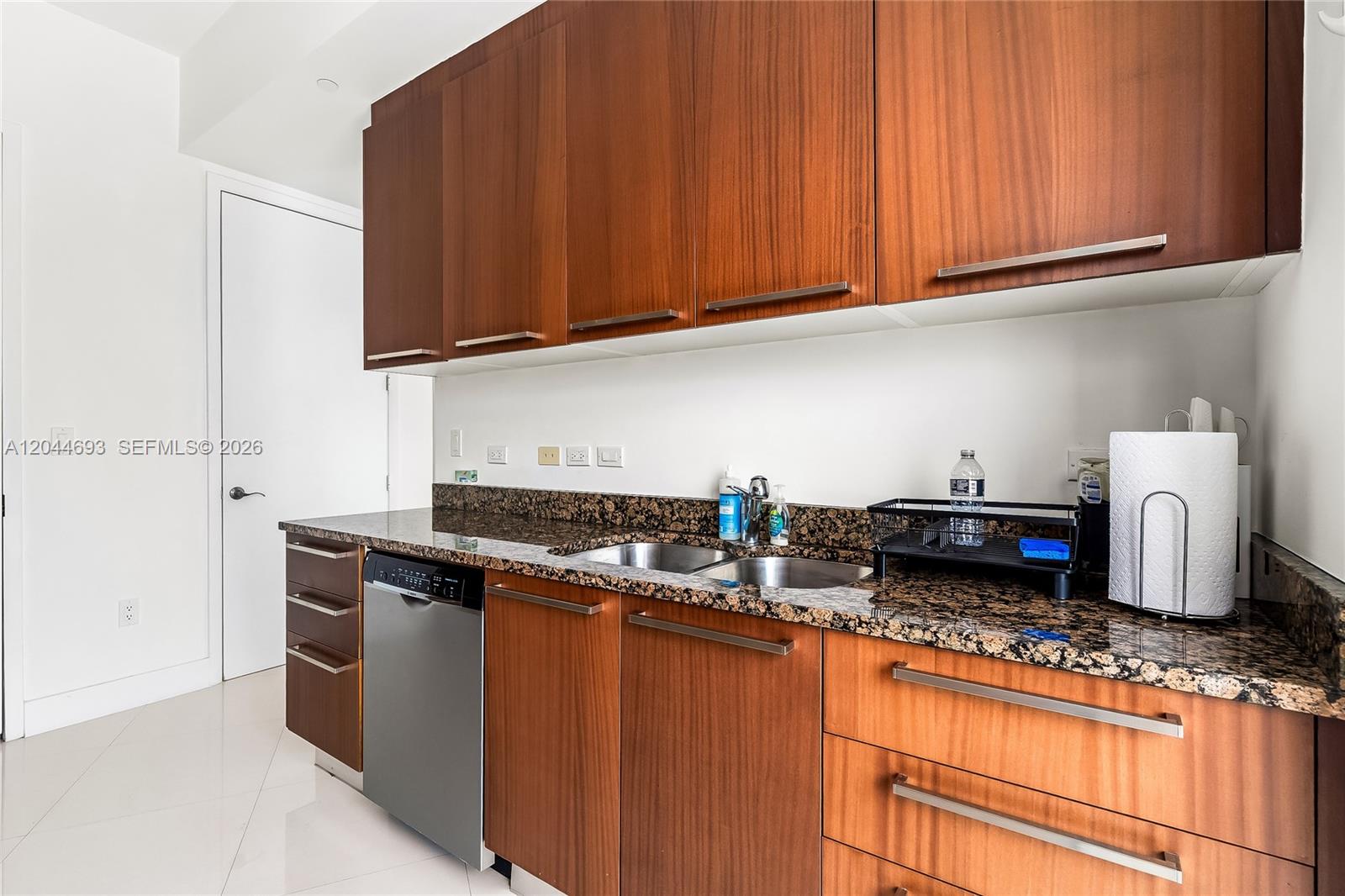 2605 2 / 2 1435 sq. ft. $ 2026-06-29 0 Photo