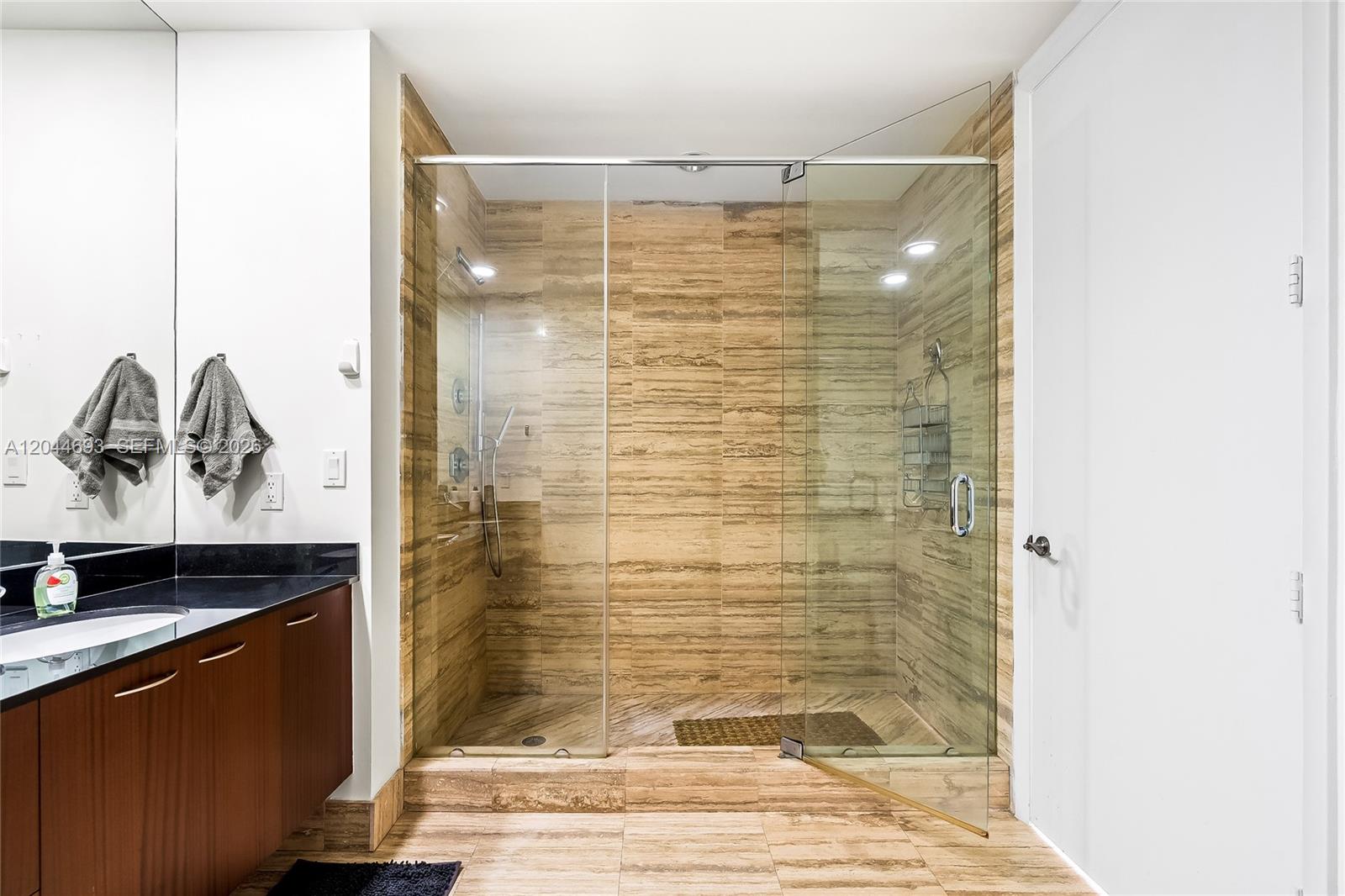 2605 2 / 2 1435 sq. ft. $ 2026-06-29 0 Photo