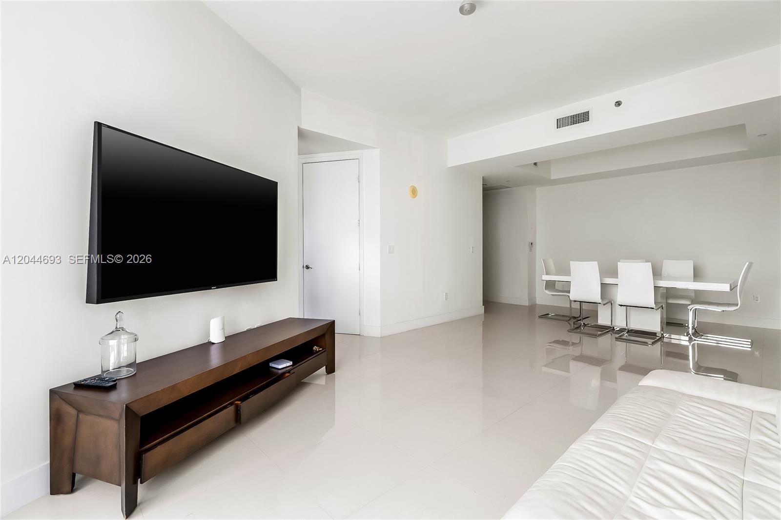 2605 2 / 2 1435 sq. ft. $ 2026-06-29 0 Photo