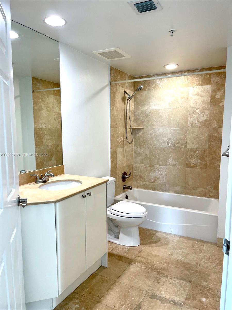 Photo of 1755 Hallandale Beach Blvd  #1907E, Hallandale Beach, Florida, 33009 - 