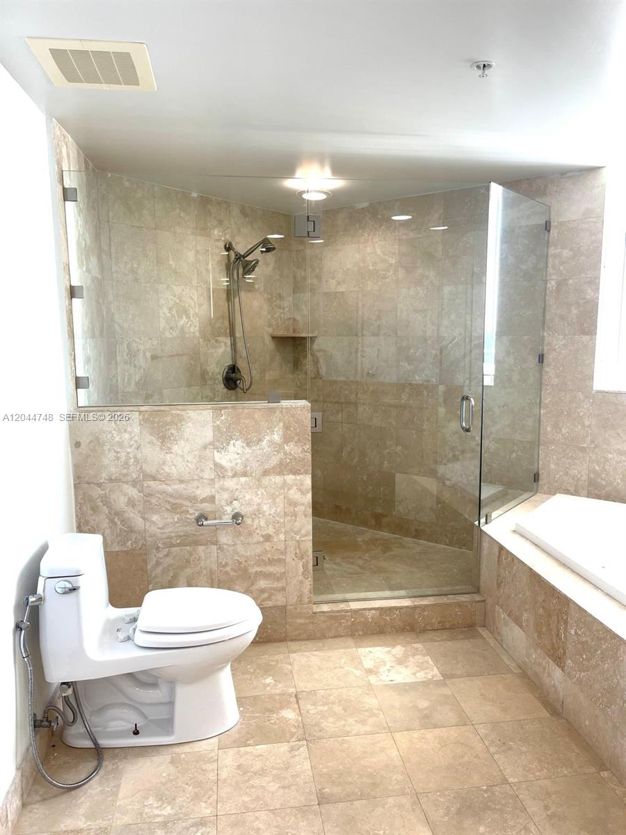 Photo of 1755 Hallandale Beach Blvd  #1907E, Hallandale Beach, Florida, 33009 - 