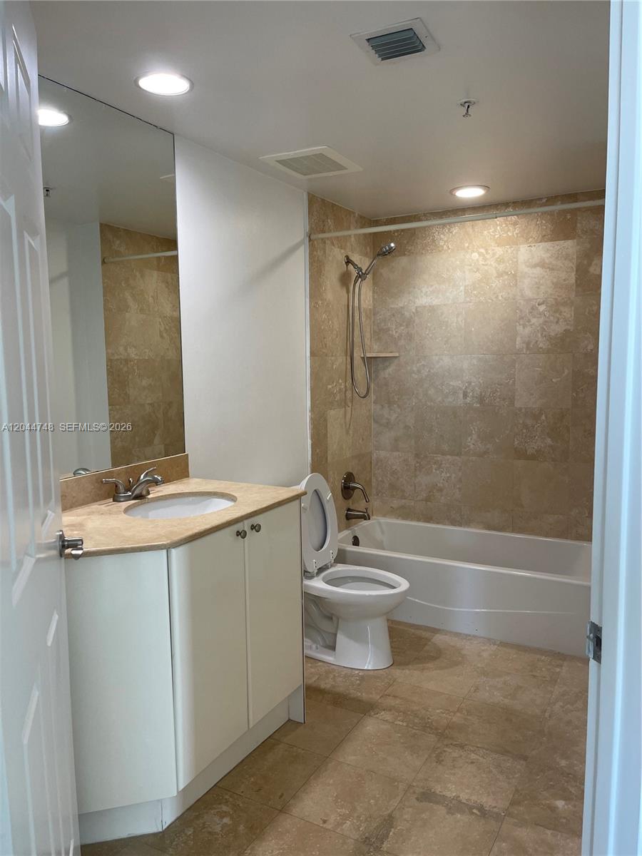Photo of 1755 Hallandale Beach Blvd  #1907E, Hallandale Beach, Florida, 33009 - 