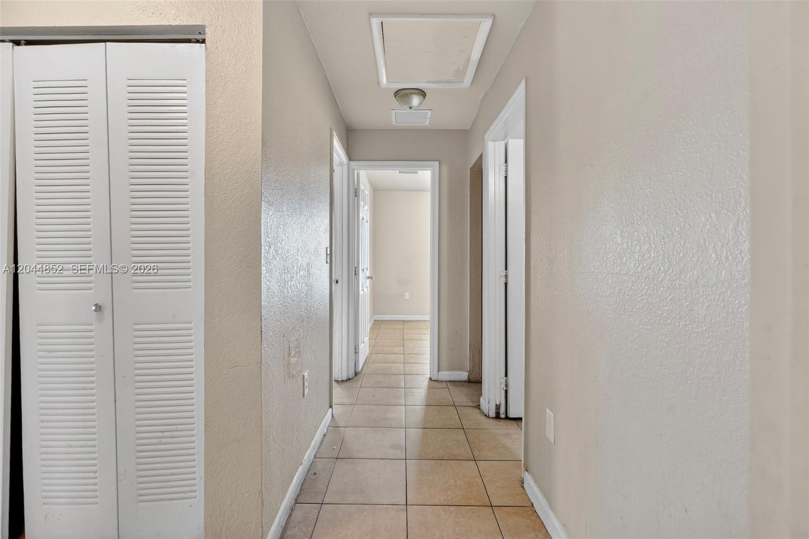 Ver detalles / 2884 sq. ft. $ 2026-06-29 0 foto
