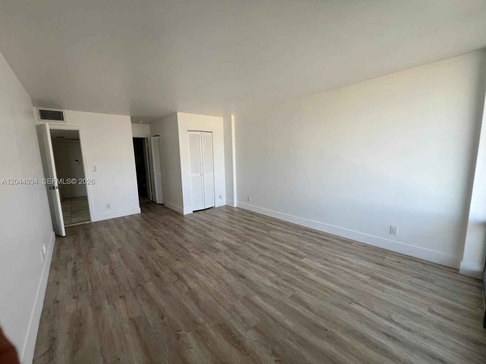 Photo of 1600 Ocean Dr #18C, Hollywood, Florida, 33019 -