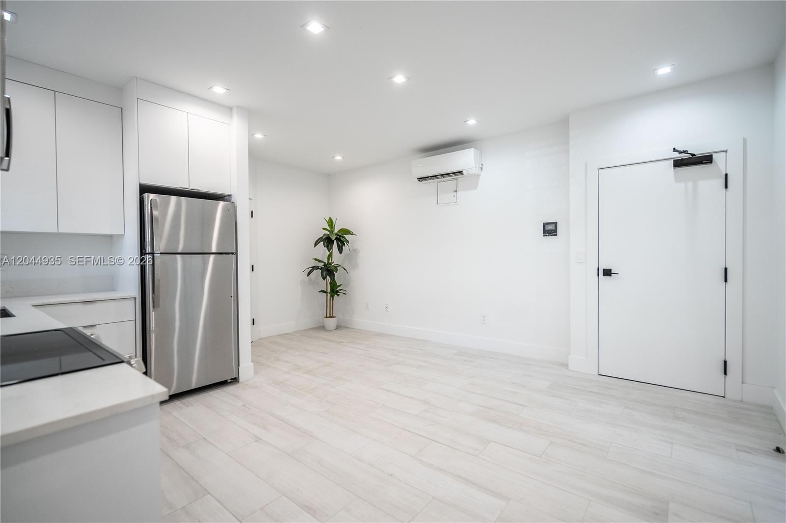   /   sq. ft. $ 2026-06-29 0 Photo