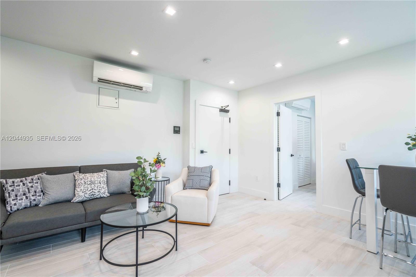   /   sq. ft. $ 2026-06-29 0 Photo