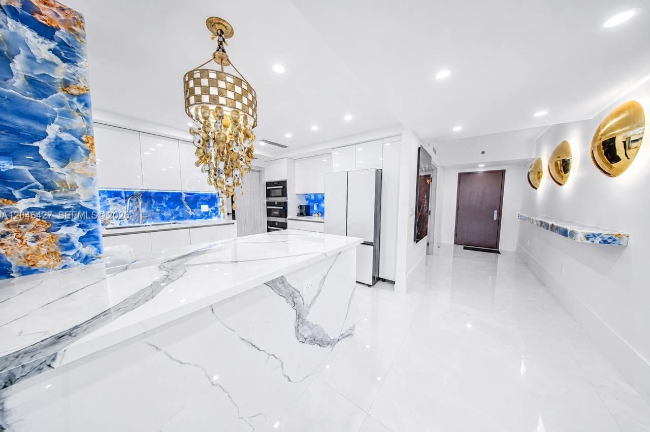 3601 2 / 2 2078 sq. ft. $ 2026-06-30 0 Photo