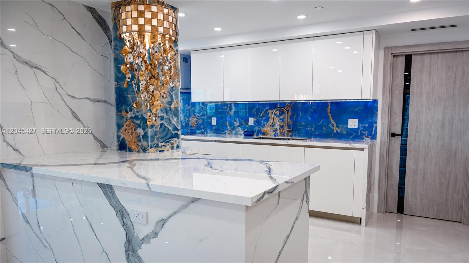 3601 2 / 2 2078 sq. ft. $ 2026-06-30 0 Photo