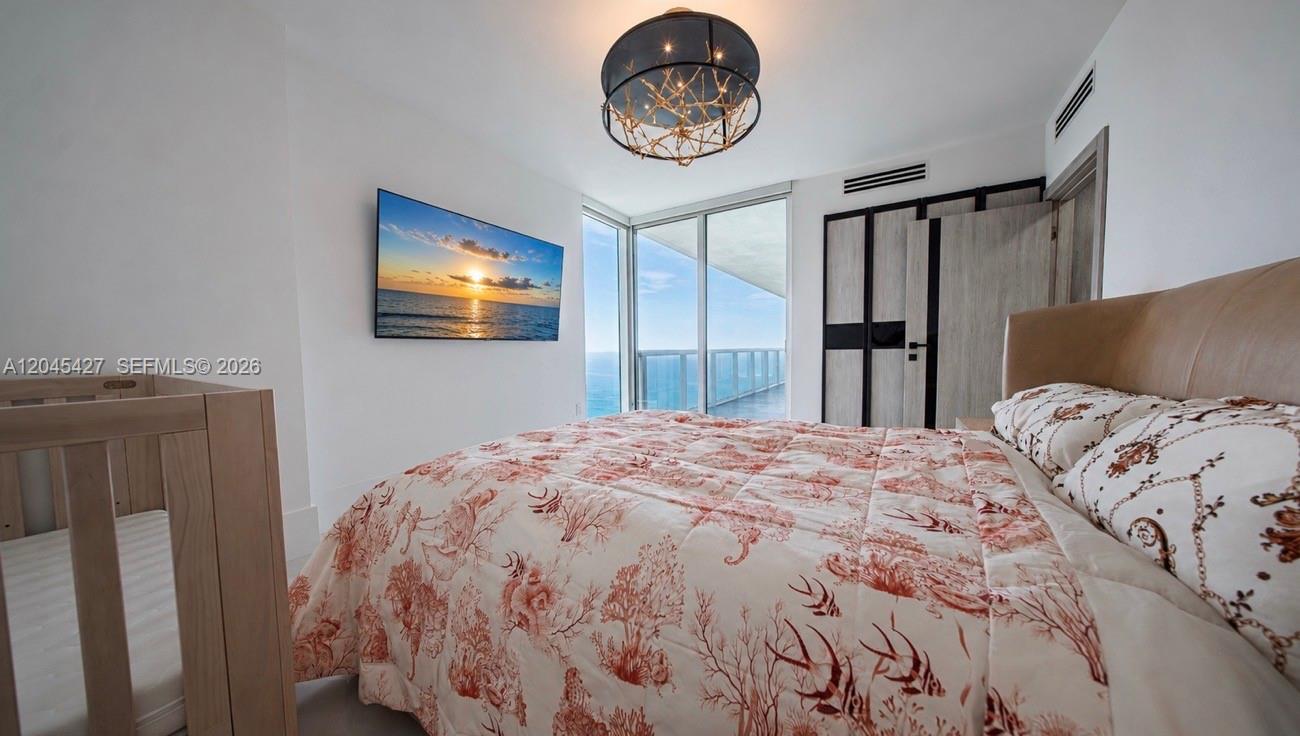 3601 2 / 2 2078 sq. ft. $ 2026-06-30 0 Photo