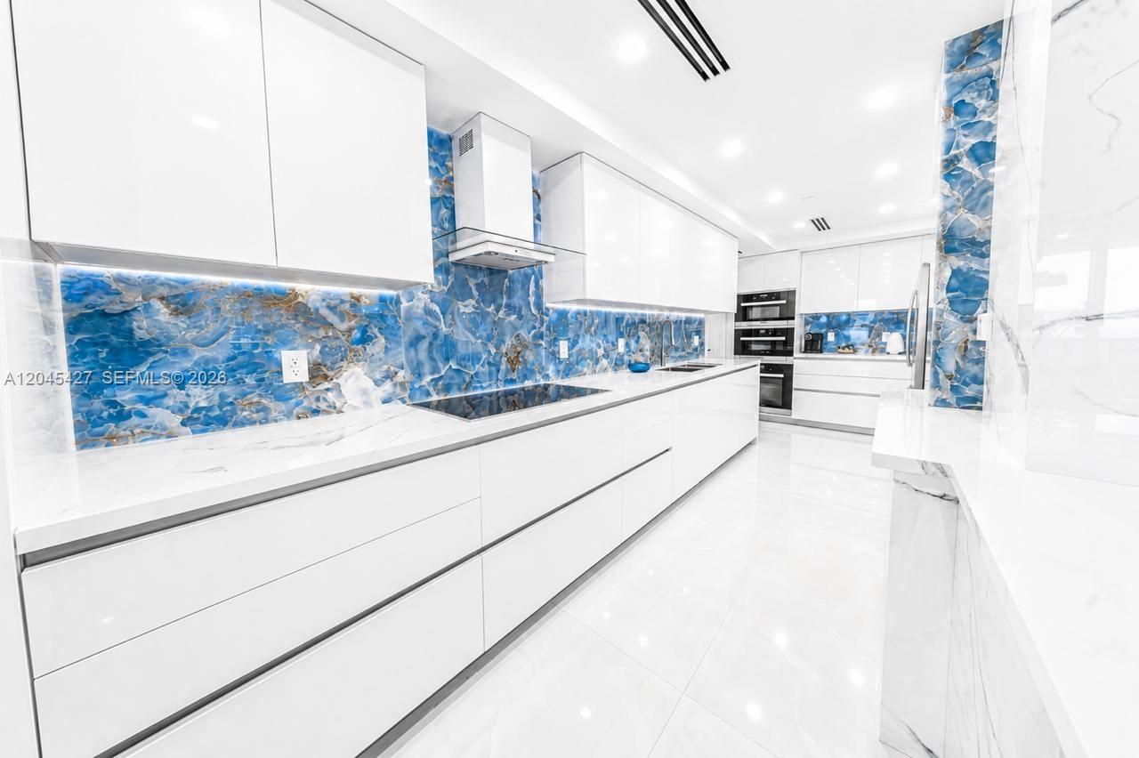 3601 2 / 2 2078 sq. ft. $ 2026-06-30 0 Photo