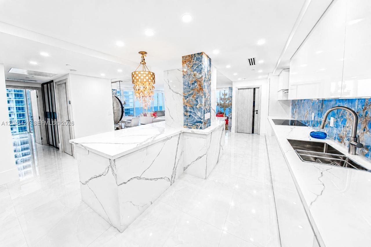 3601 2 / 2 2078 sq. ft. $ 2026-06-30 0 Photo