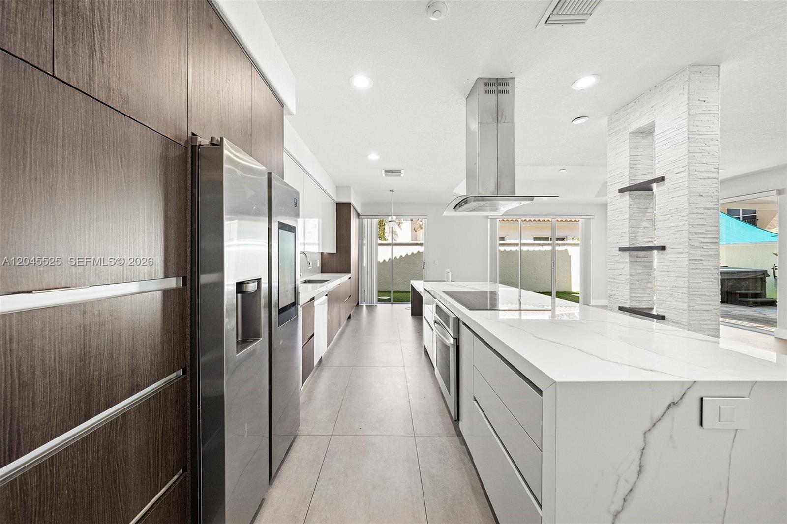 Photo of 1549 Shoreline Way  (1549), Hollywood, Florida, 33019 - 