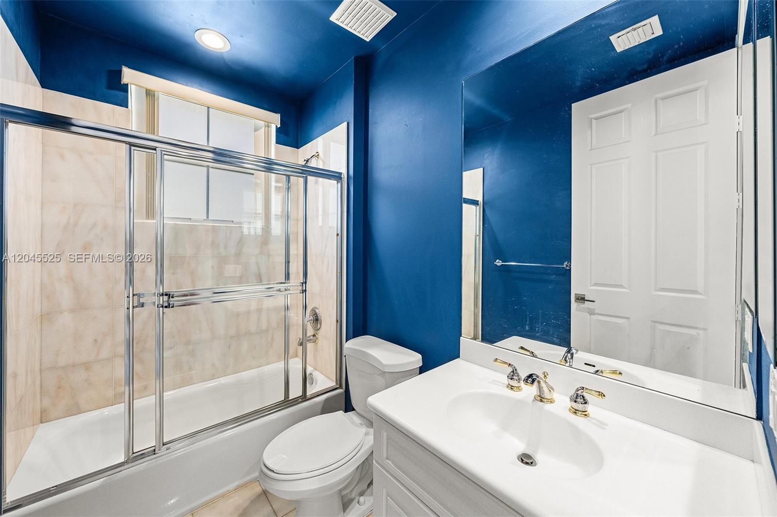 Photo of 1549 Shoreline Way  (1549), Hollywood, Florida, 33019 - 