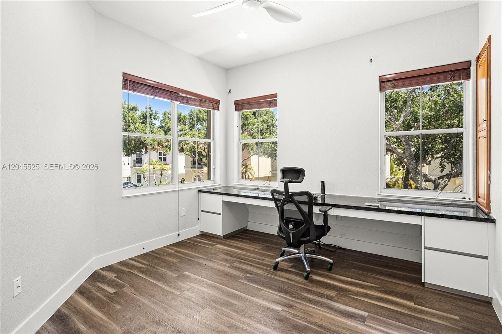 Photo of 1549 Shoreline Way  (1549), Hollywood, Florida, 33019 - 