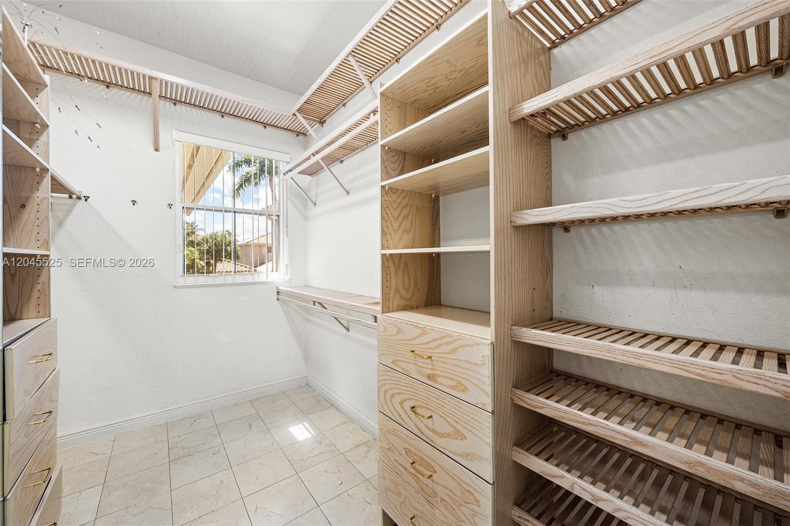 Photo of 1549 Shoreline Way  (1549), Hollywood, Florida, 33019 - 