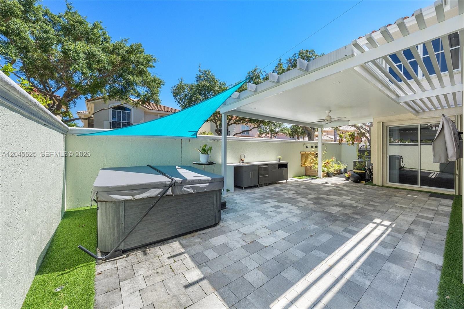 Photo of 1549 Shoreline Way  (1549), Hollywood, Florida, 33019 - 