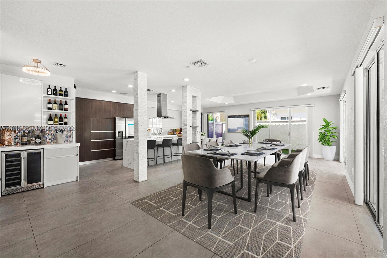 Photo of 1549 Shoreline Way  (1549), Hollywood, Florida, 33019 - 