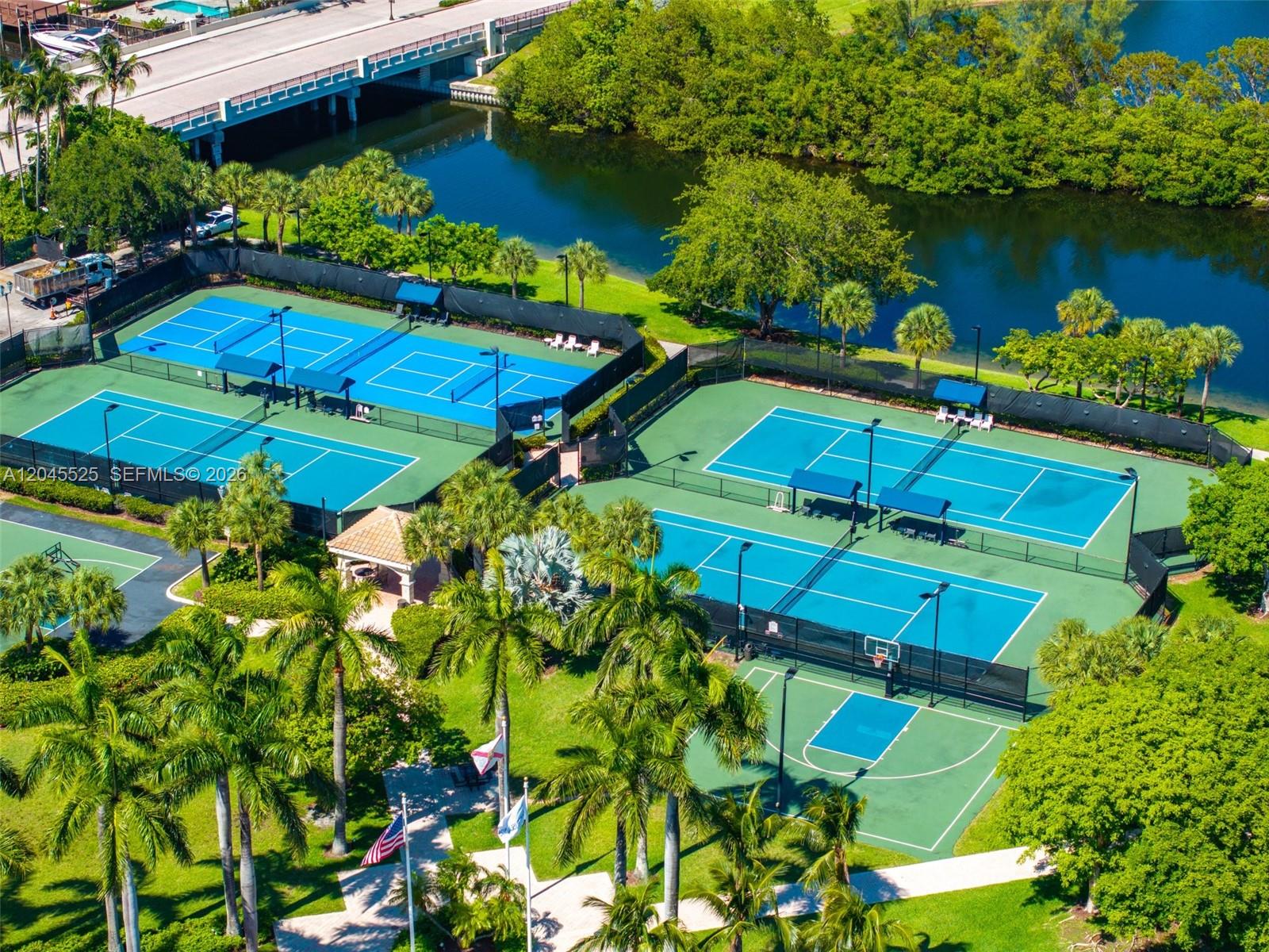 Photo of 1549 Shoreline Way  (1549), Hollywood, Florida, 33019 - 