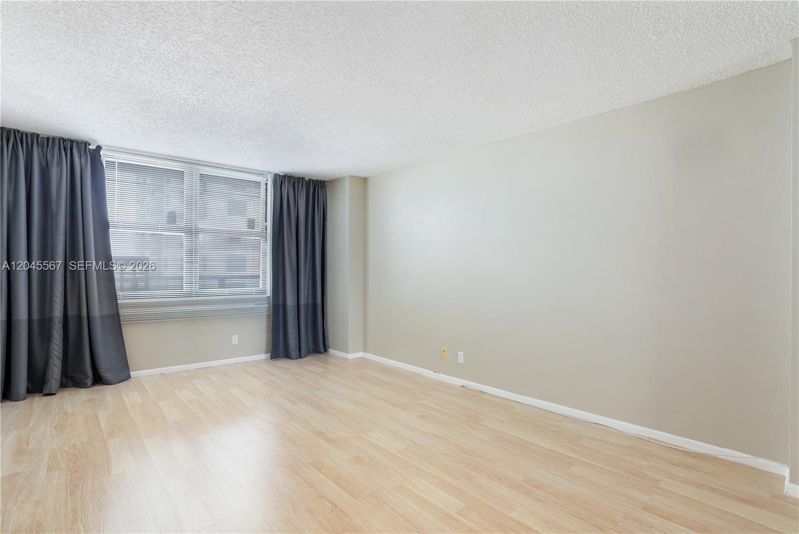 Photo of 2301 Ocean Dr #1006, Hollywood, Florida, 33019 -
