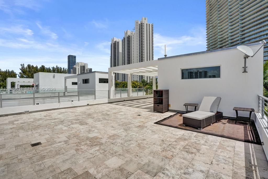 Photo of 18985 Atlantic Blvd (18985), Sunny Isles Beach, Florida, 33160 -