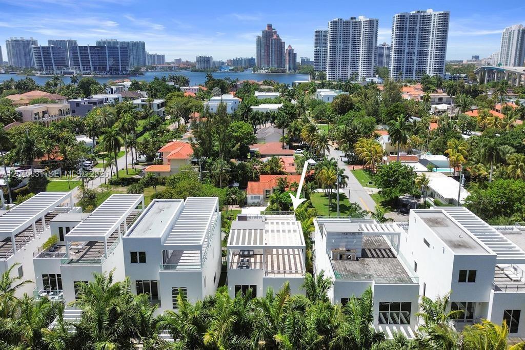 Photo of 18985 Atlantic Blvd (18985), Sunny Isles Beach, Florida, 33160 -