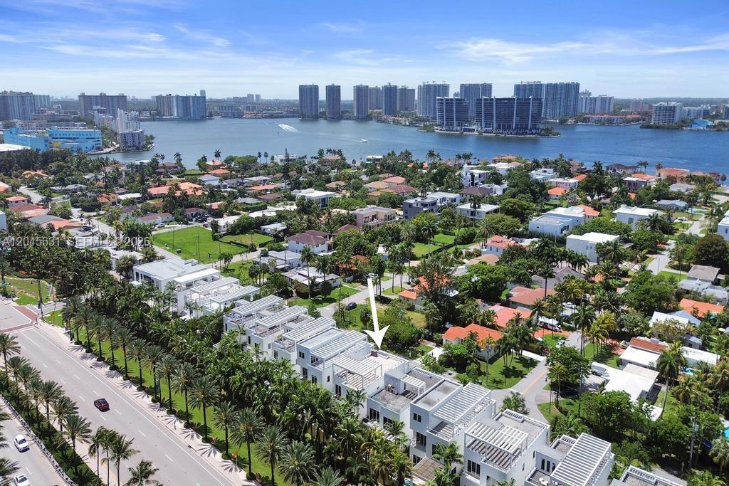 Photo of 18985 Atlantic Blvd (18985), Sunny Isles Beach, Florida, 33160 -