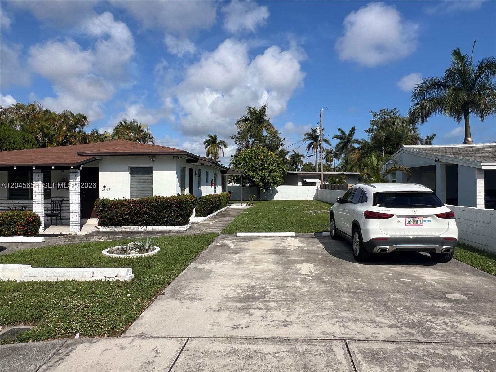   /  1422 sq. ft. $ 2026-06-30 0 foto