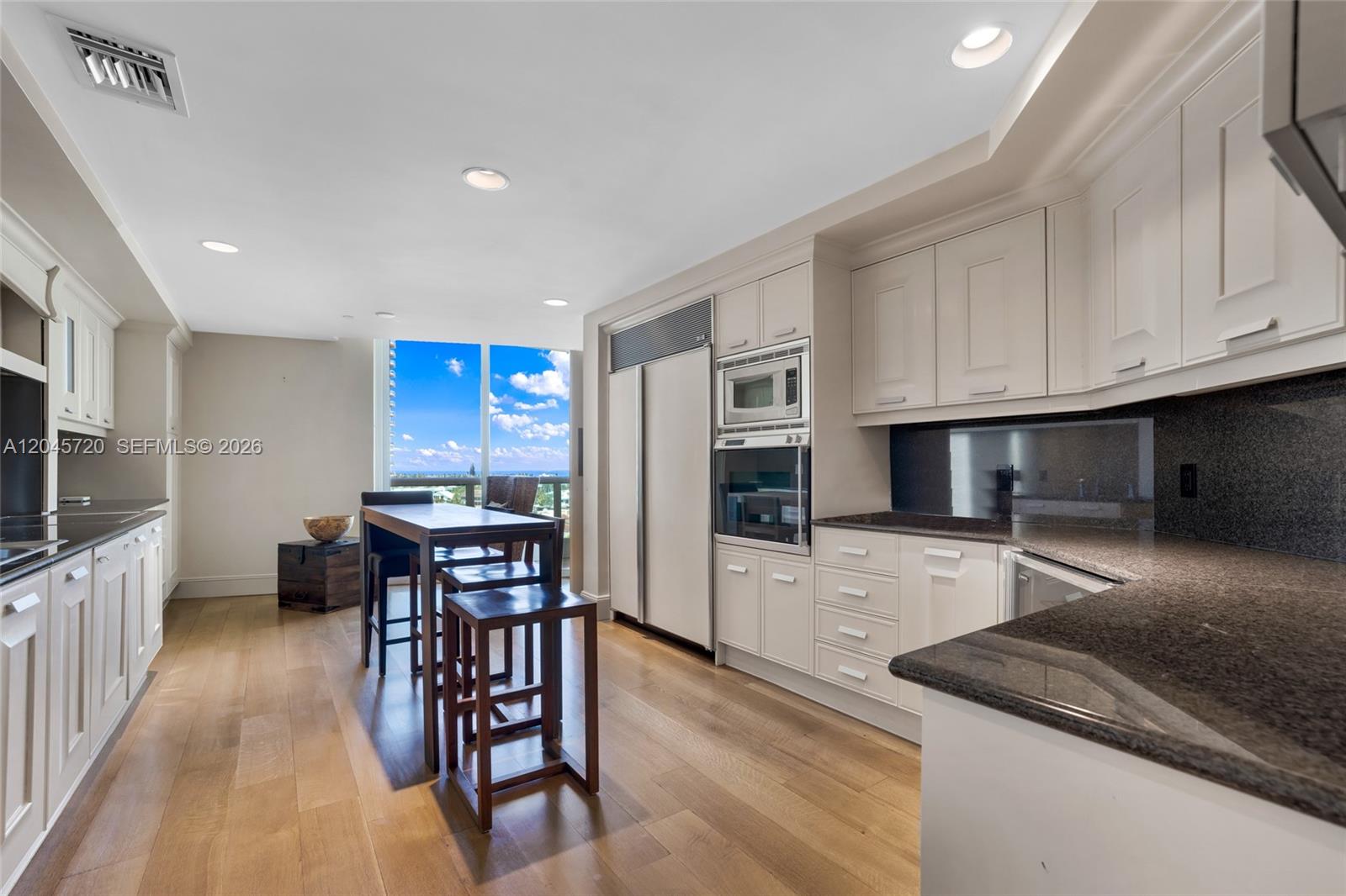 Photo of 20155 38th Ct #904, Aventura, Florida, 33180 -
