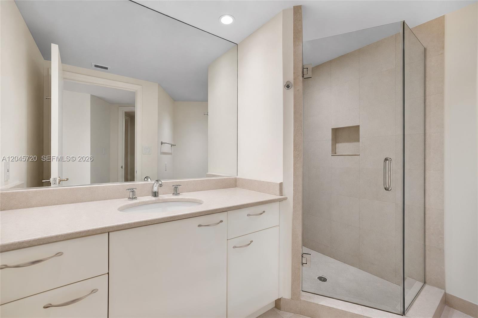 Photo of 20155 38th Ct #904, Aventura, Florida, 33180 -