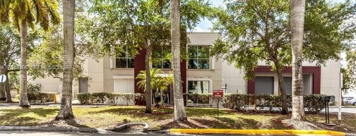 Ver detalles / sq. ft. $ 2026-06-30 0 foto