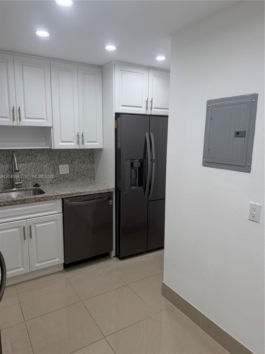 Photo of 2201 Ocean Dr  #1905, Hollywood, Florida, 33019 - 