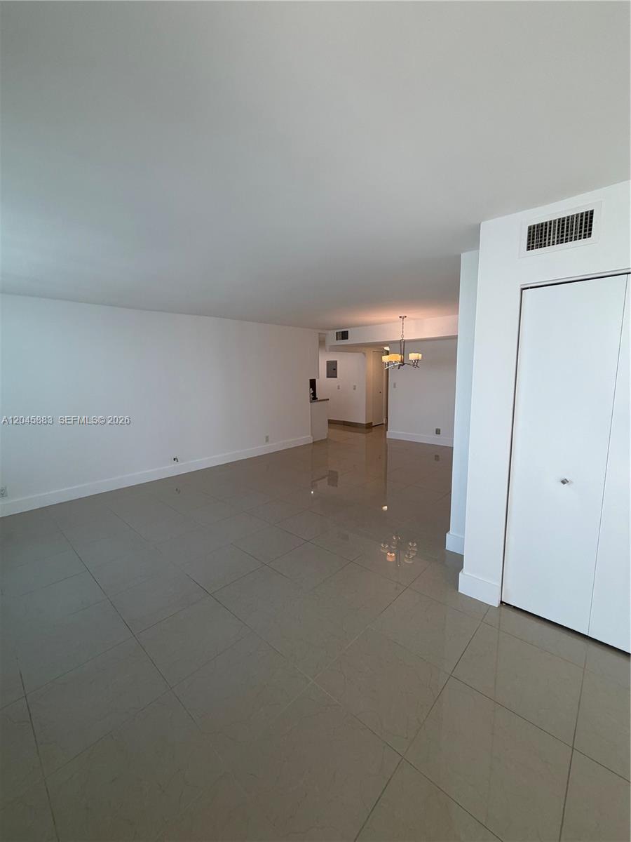 Photo of 2201 Ocean Dr  #1905, Hollywood, Florida, 33019 - 