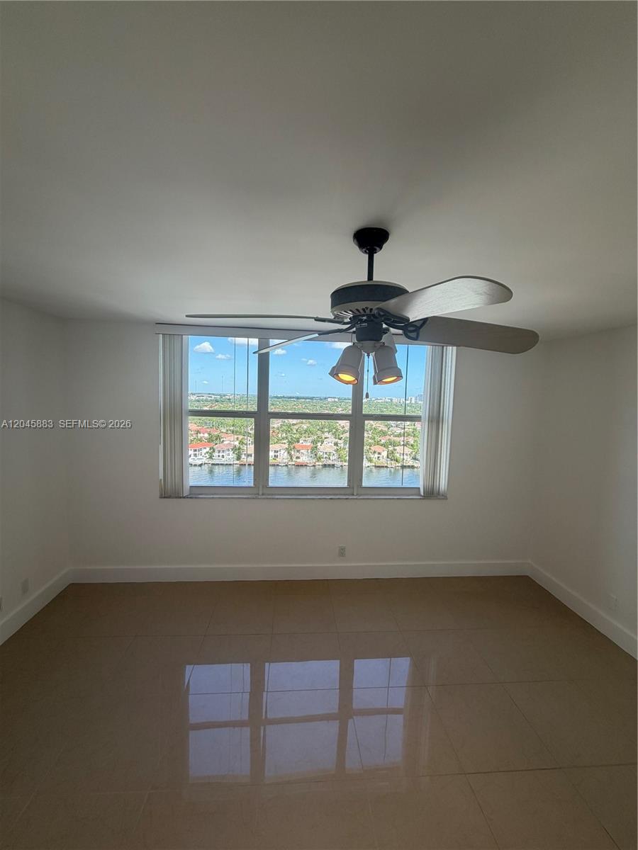 Photo of 2201 Ocean Dr  #1905, Hollywood, Florida, 33019 - 