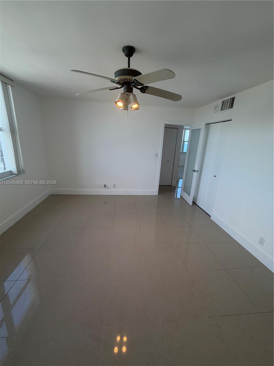 Photo of 2201 Ocean Dr  #1905, Hollywood, Florida, 33019 - 
