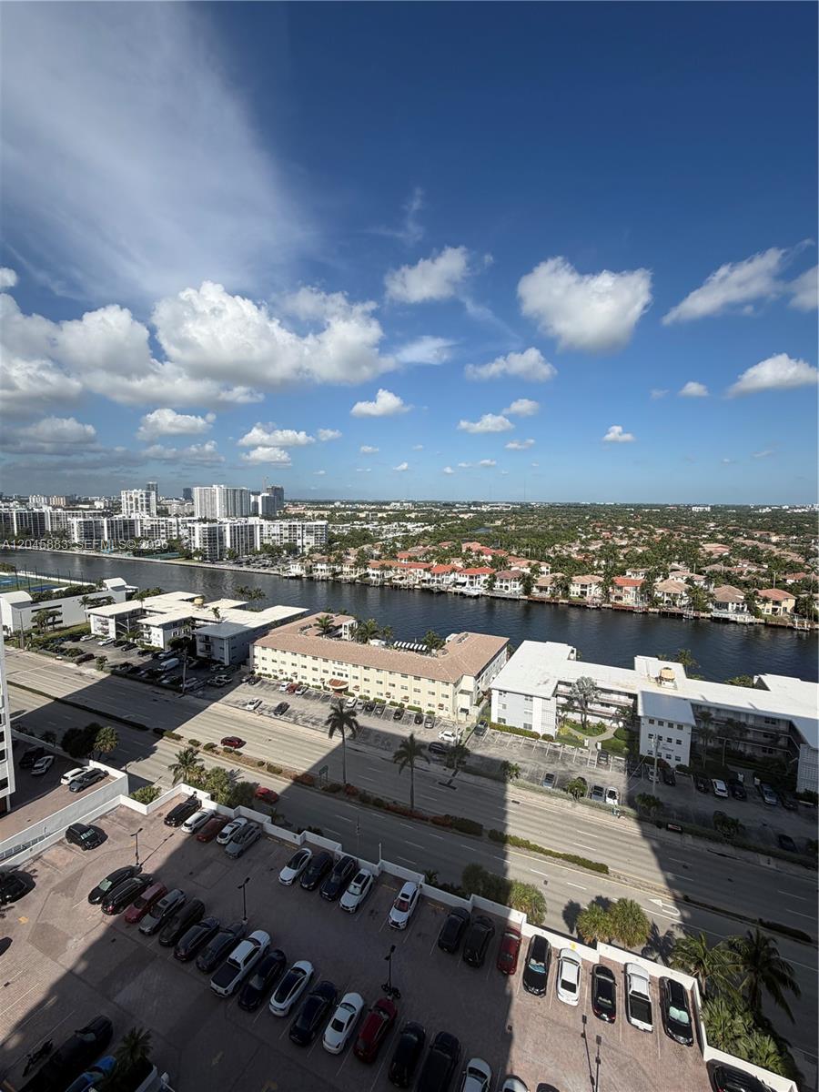 Photo of 2201 Ocean Dr  #1905, Hollywood, Florida, 33019 - 