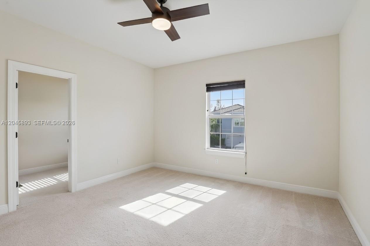 1636 3 / 3 1881 sq. ft. $ 2026-06-30 0 Photo