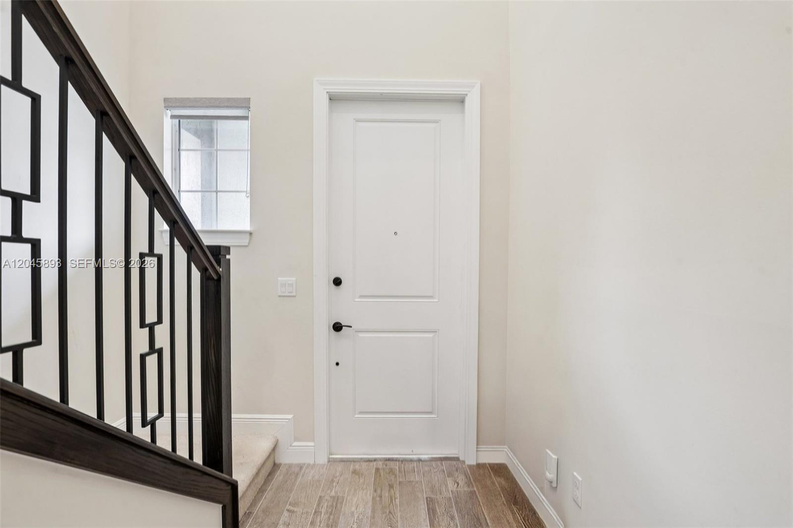 1636 3 / 3 1881 sq. ft. $ 2026-06-30 0 Photo