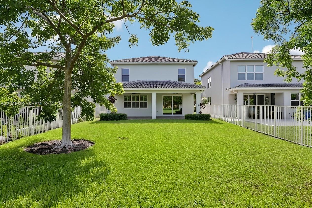1636 3 / 3 1881 sq. ft. $ 2026-06-30 0 Photo