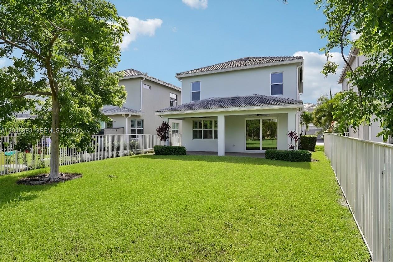 1636 3 / 3 1881 sq. ft. $ 2026-06-30 0 Photo